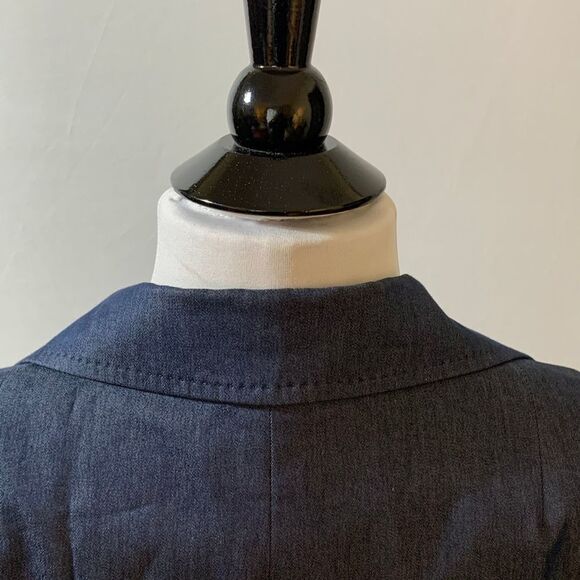 TALBOTS Denim Petites Blazer Size 6 - Picture 4 of 7